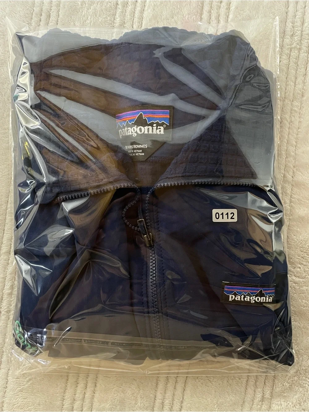 Patagonia R1 Air Jacket – Men’s M – Navy Blue – Excellent Condition